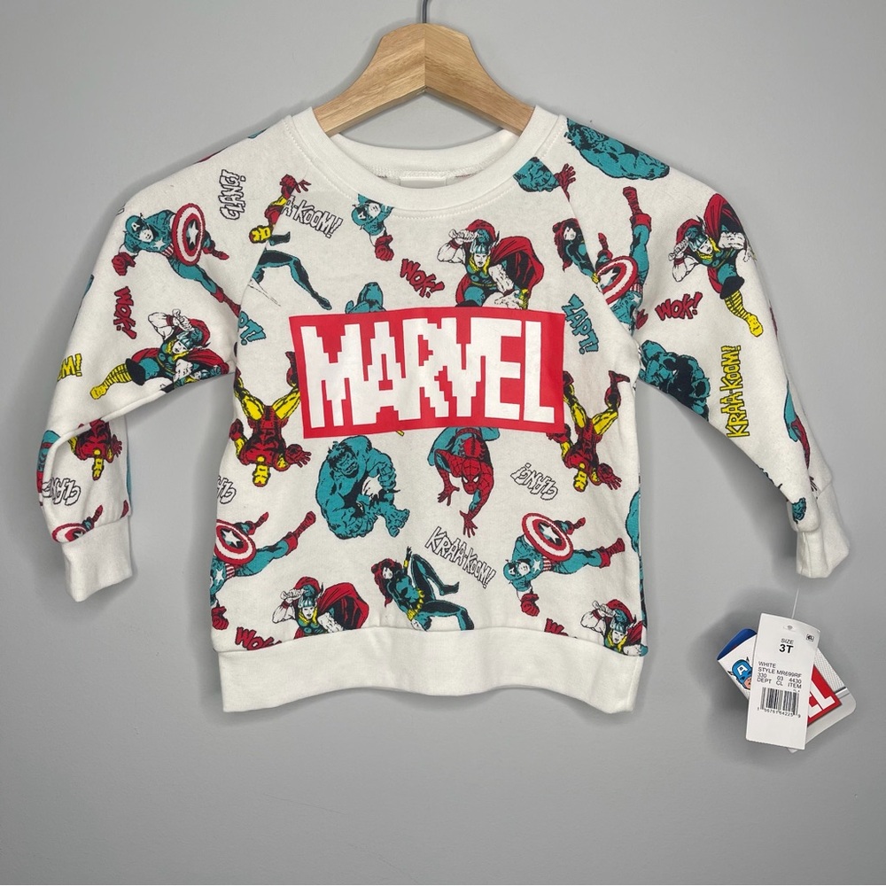 Boys new with tags Marvel crew‎ neck sweatshirt size 3T